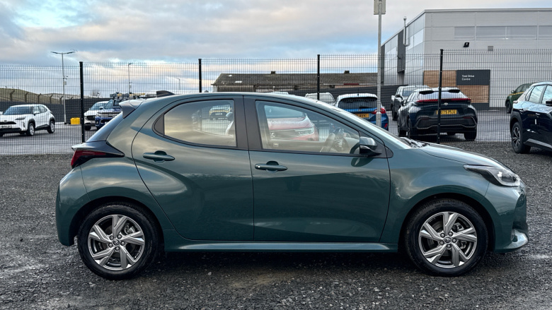 Toyota Yaris 1.5 Hybrid Icon 5dr CVT Hybrid Hatchback